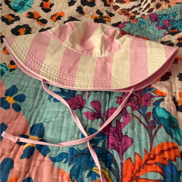Aerie Tie Bucket Hat - Picture 2 of 3